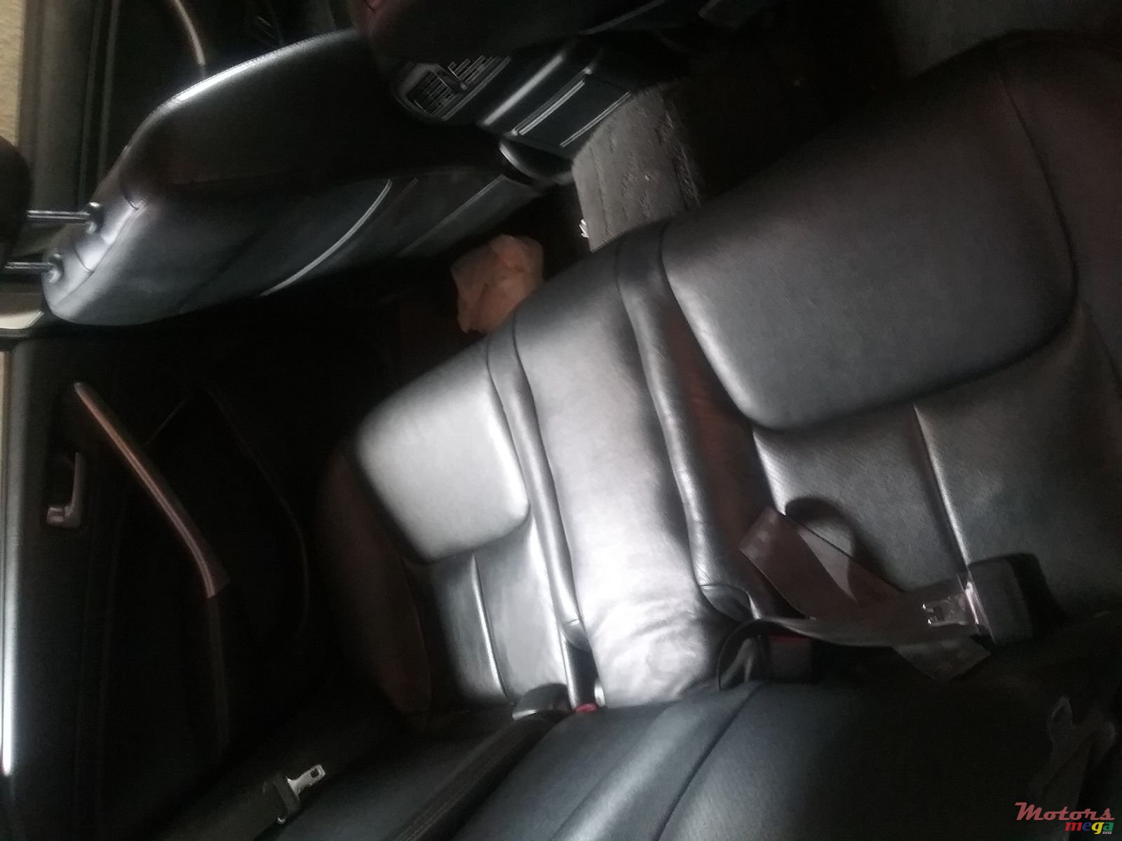 2004' Nissan 300 photo #5