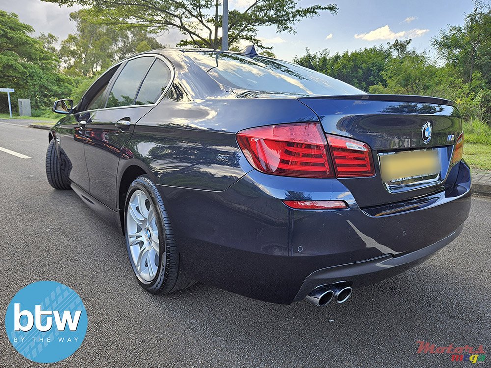 2012' BMW 528 528I M Sport Package photo #3