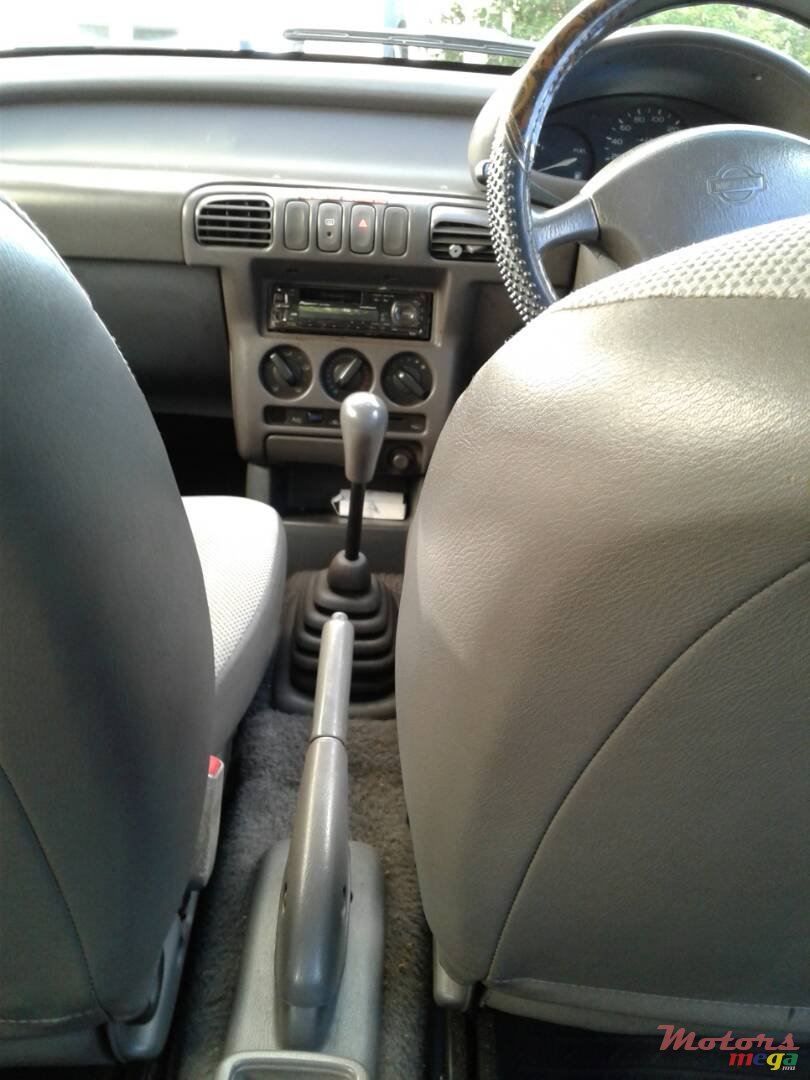 1996' Nissan Micra photo #2