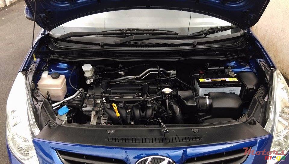 2010' Hyundai i20 photo #3