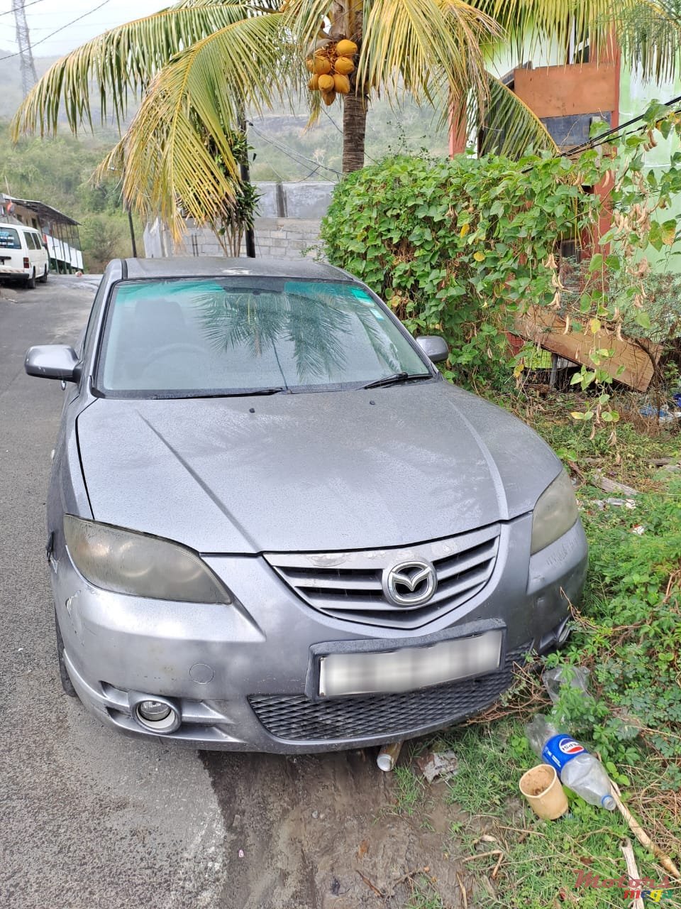 2004' Mazda 3 None photo #1