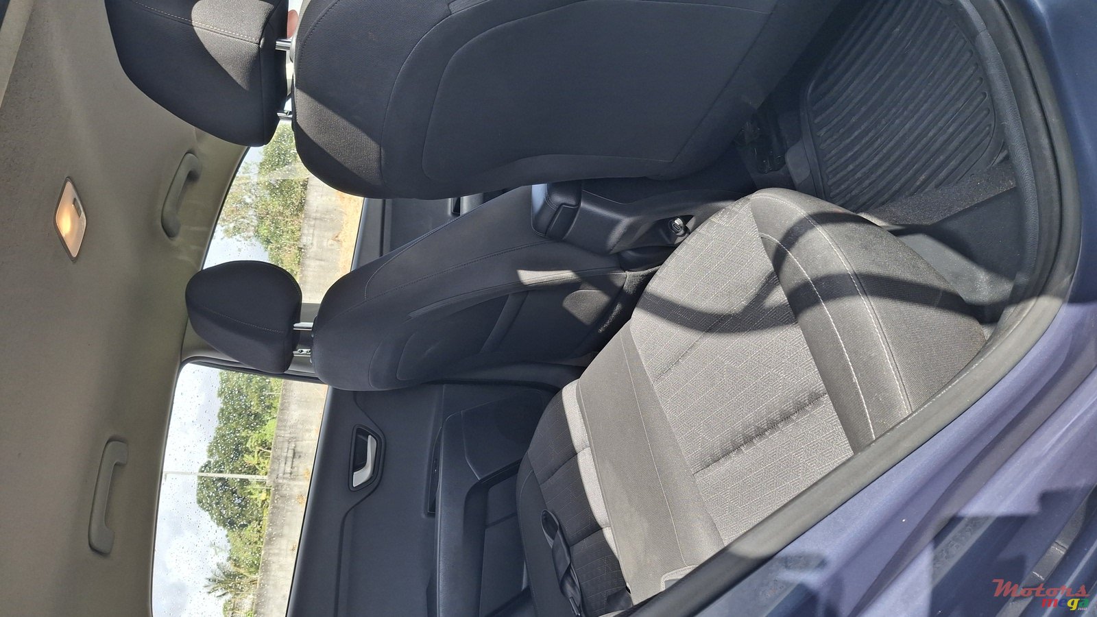 2018' Kia Rio photo #6