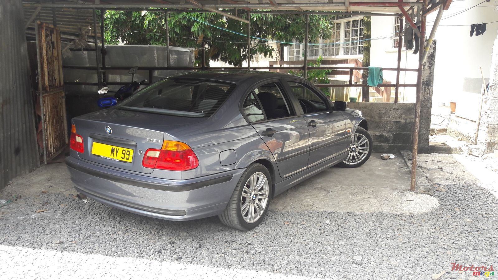 1999' BMW 318 photo #2