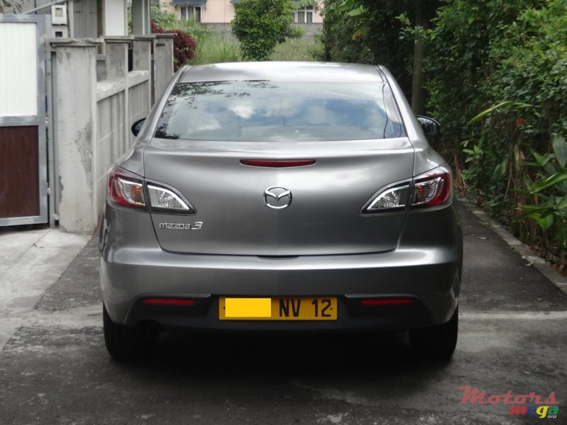 2012' Mazda 3 photo #3