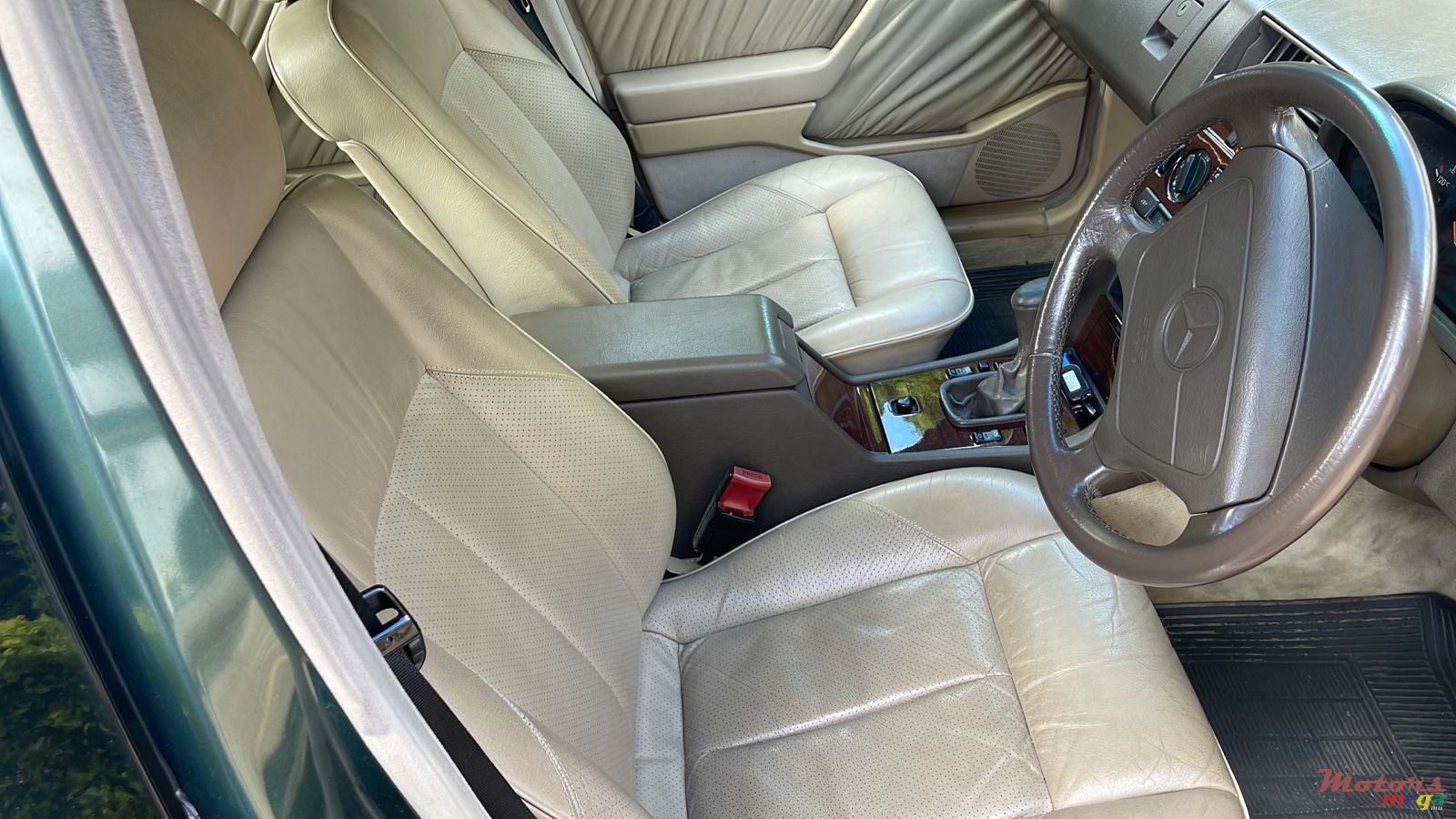 1994' Mercedes-Benz C 180 photo #2