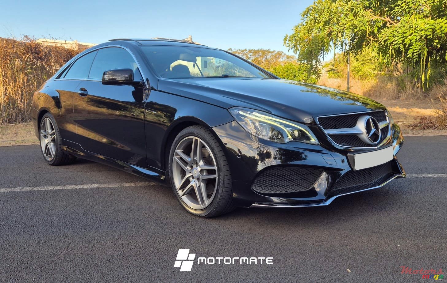 2014' Mercedes-Benz E 250 COUPE photo #1