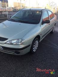 2000' Renault Megane photo #1