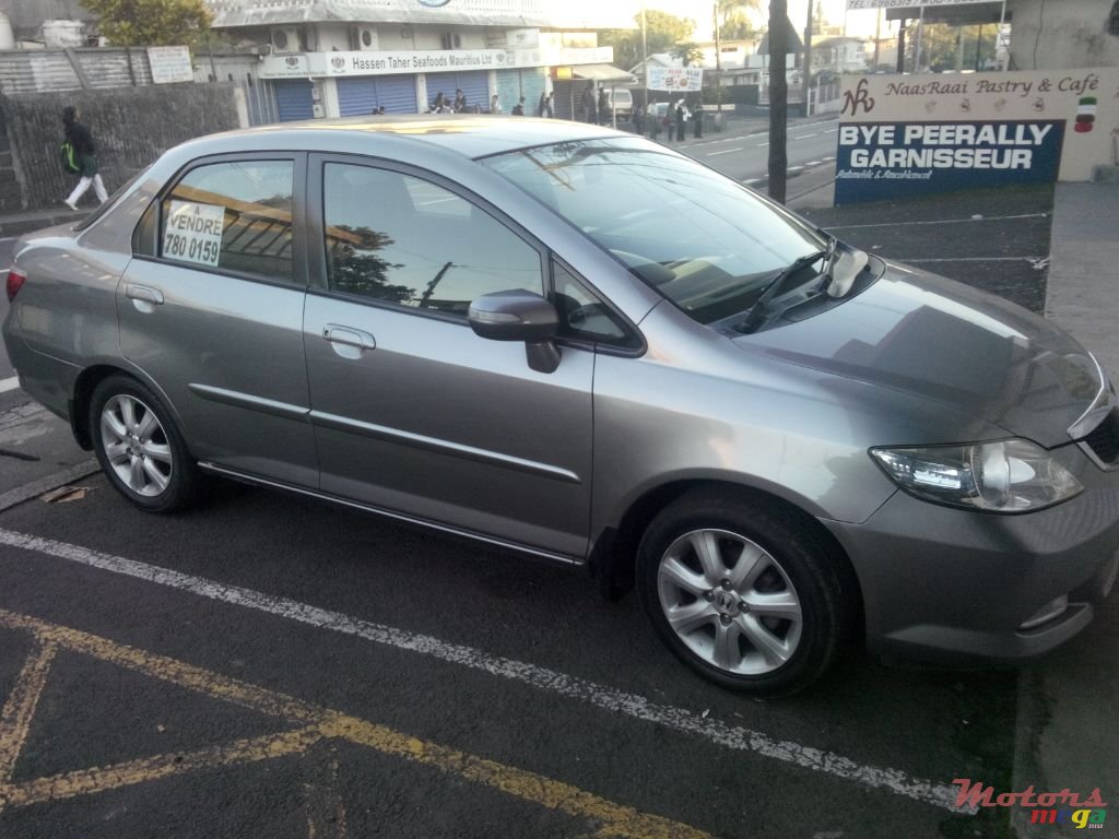 2008' Honda City photo #5