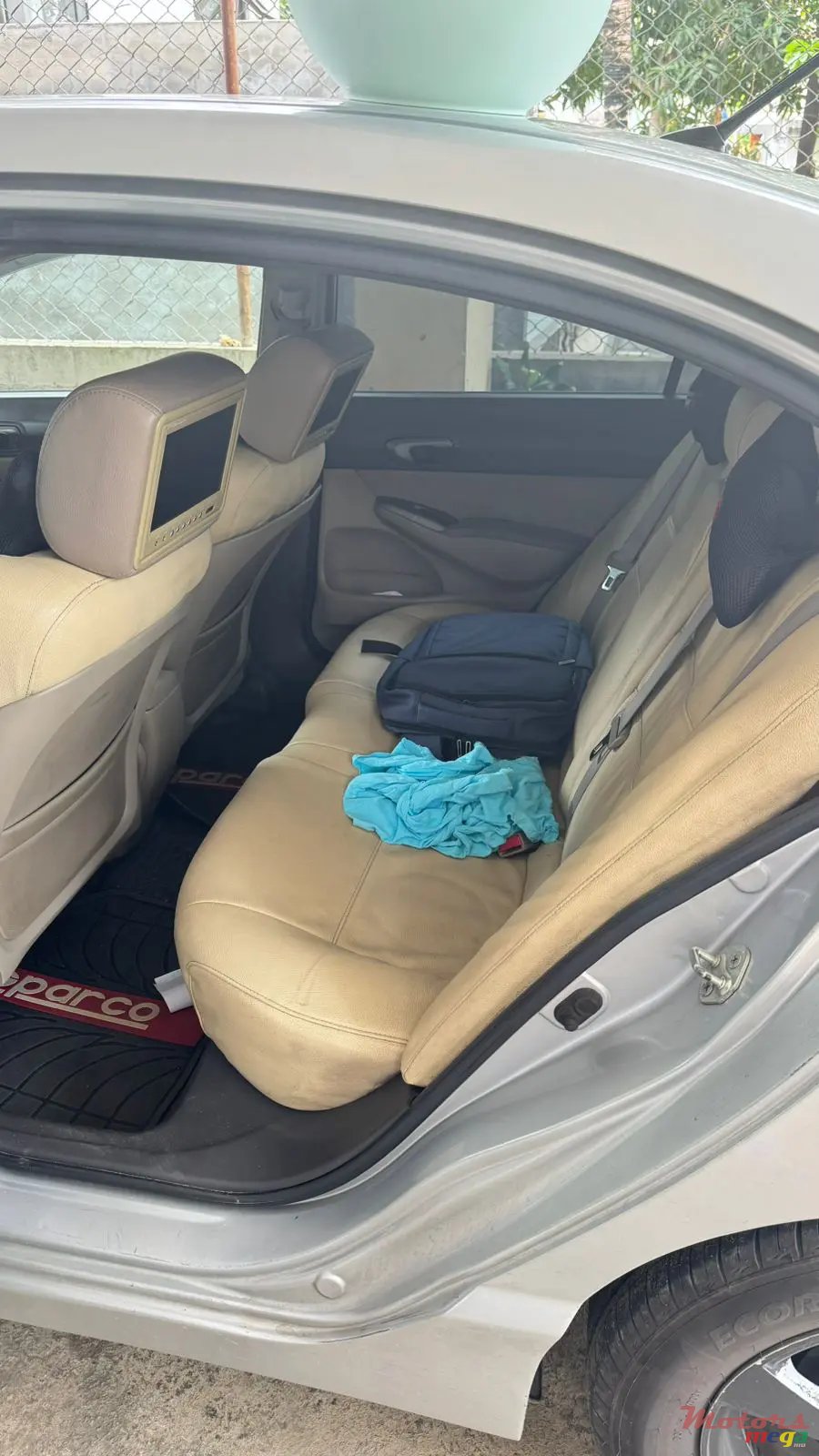 2010' Honda Civic photo #5