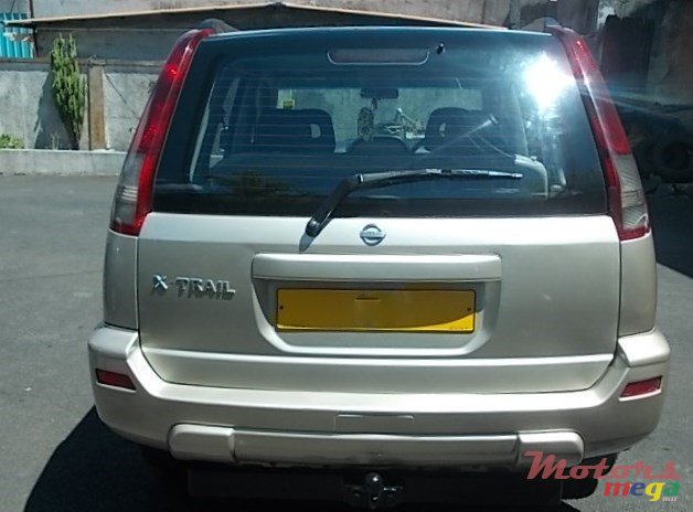 2003' Nissan X-Trail photo #3