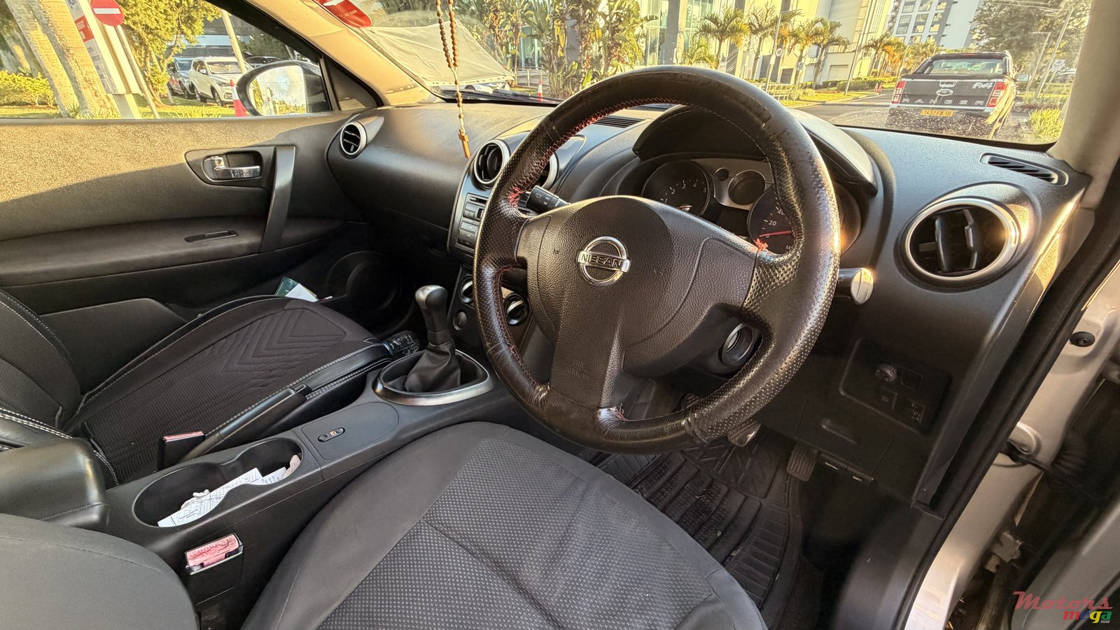 2009' Nissan Qashqai photo #1