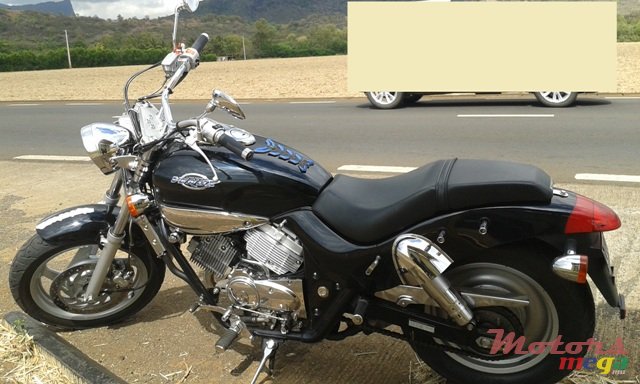 2005' Kymco VENOX250 photo #1