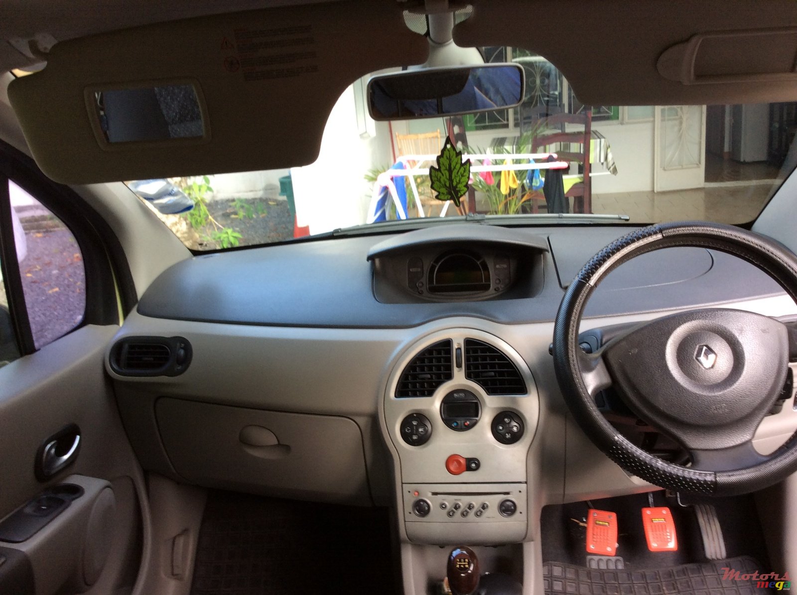 2005' Renault Modus photo #4