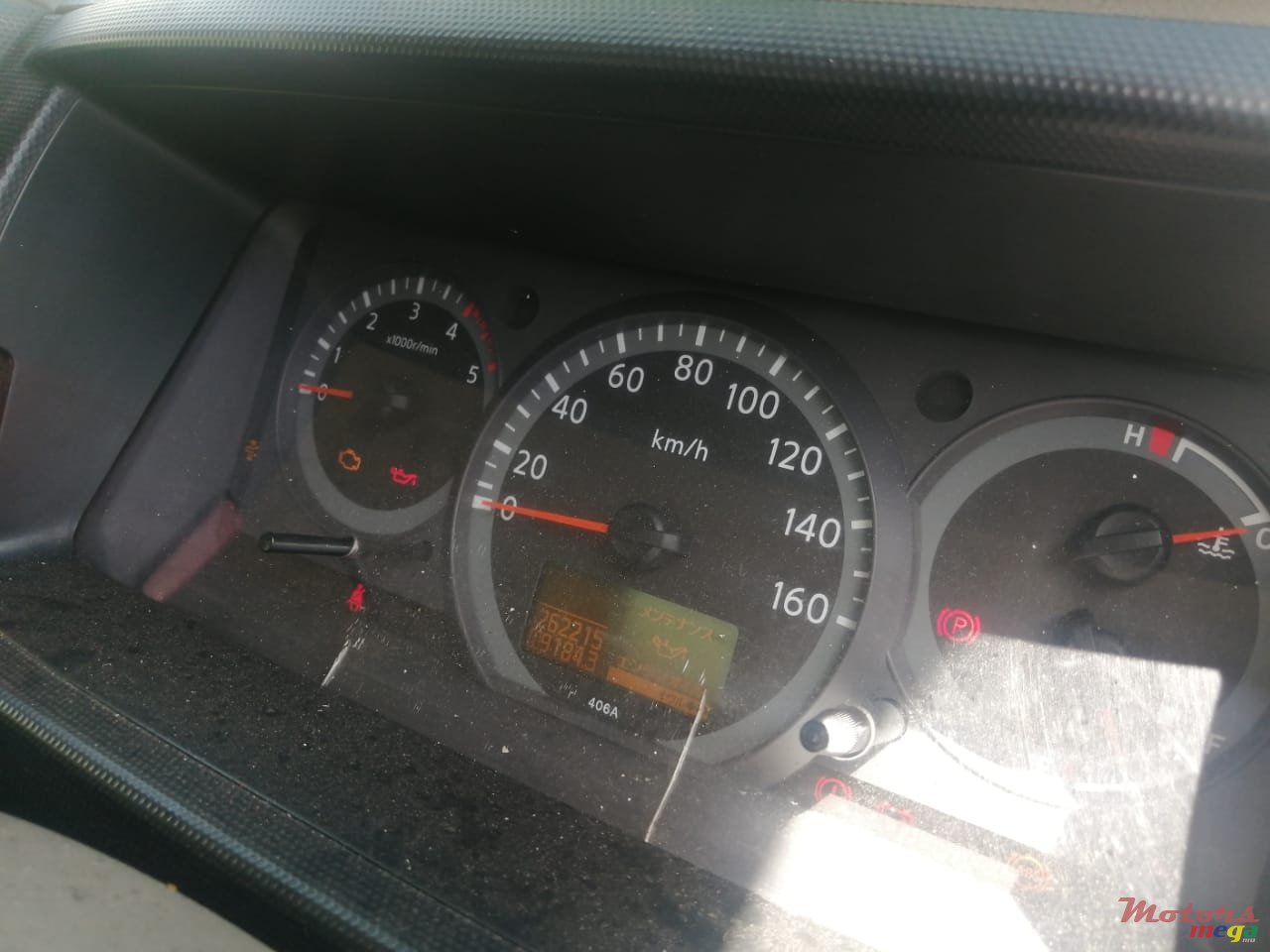 2010' Nissan photo #4