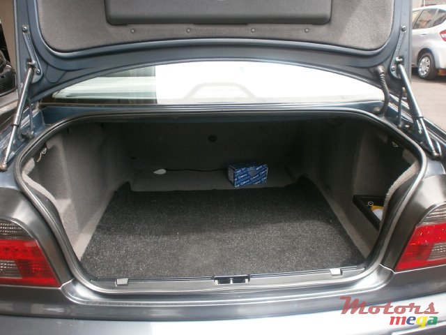 1998' BMW 523 i photo #5