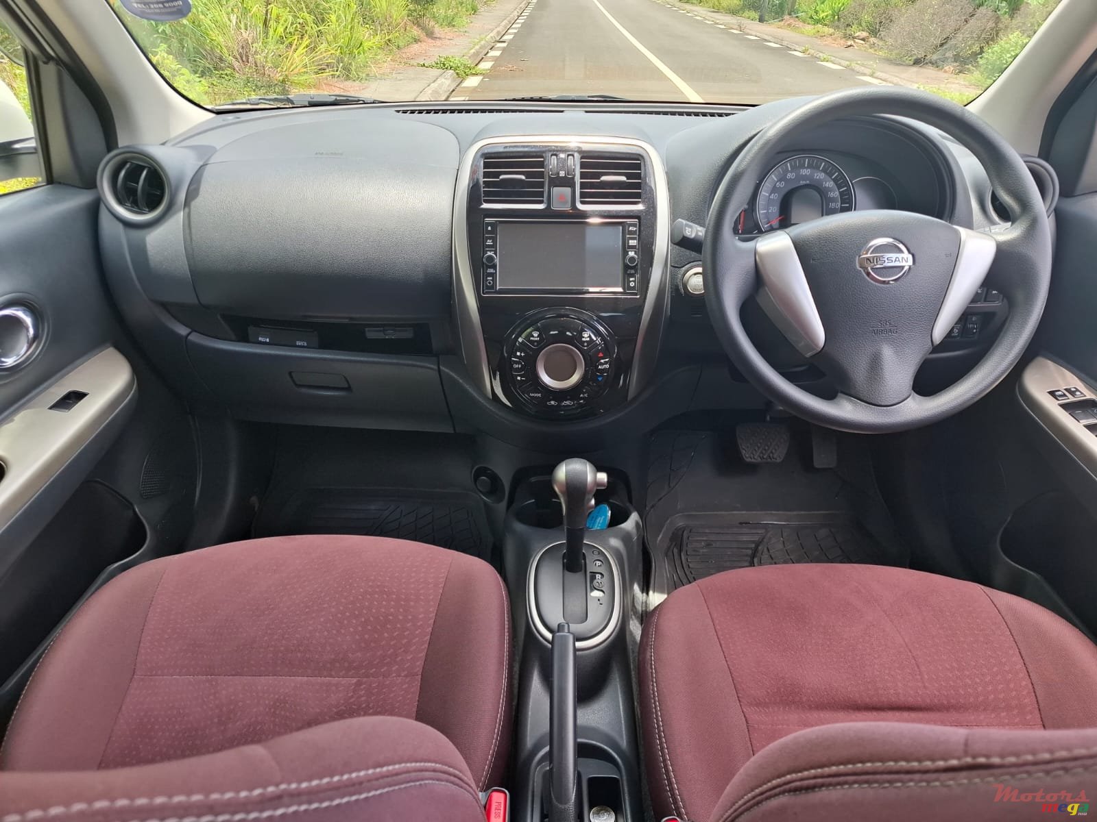 2021' Nissan March photo #5