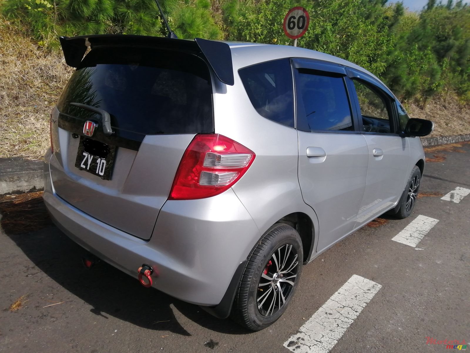 2010' Honda Fit Automatic photo #4