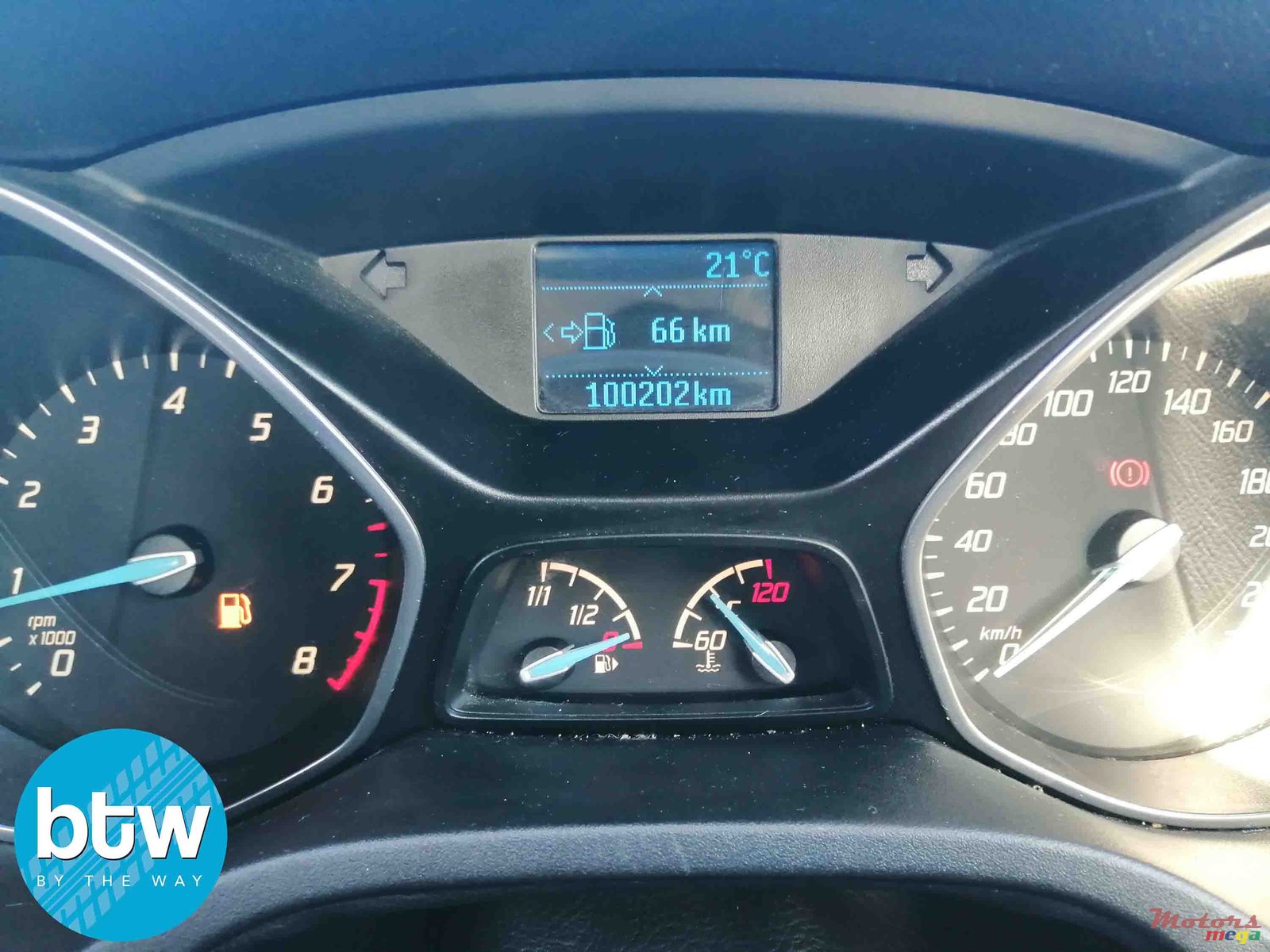 2015' Ford Focus photo #7