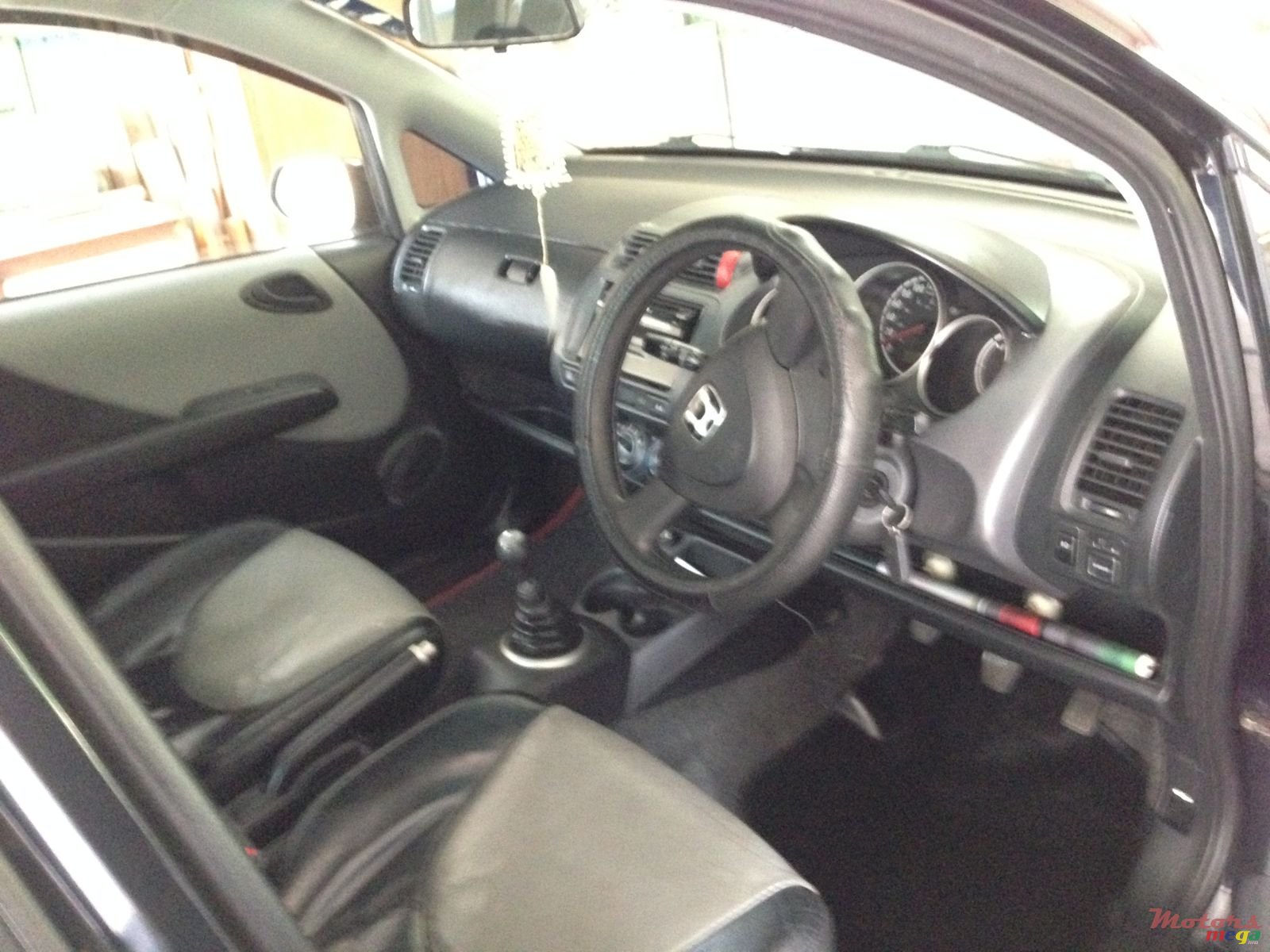 2005' Honda Jazz photo #5