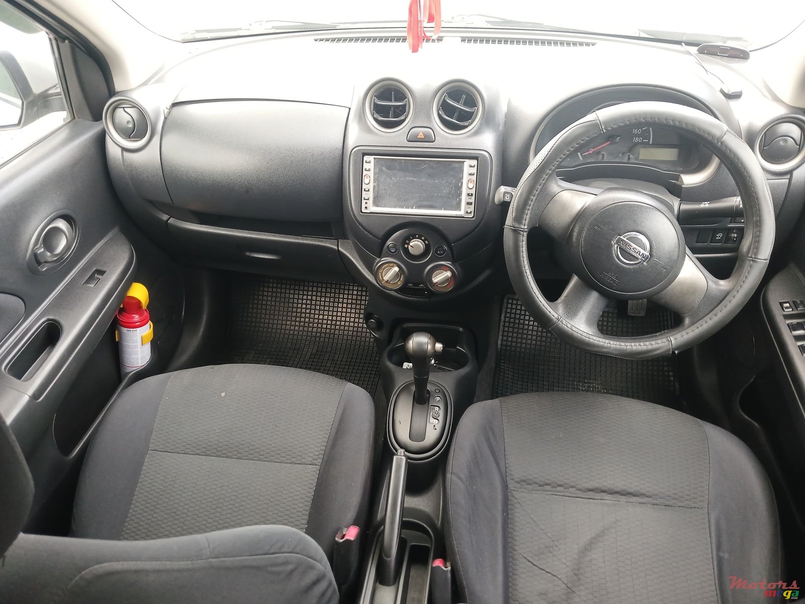 2011' Nissan March photo #7