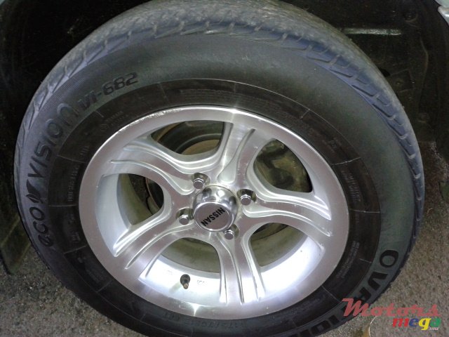 1992' Nissan photo #5