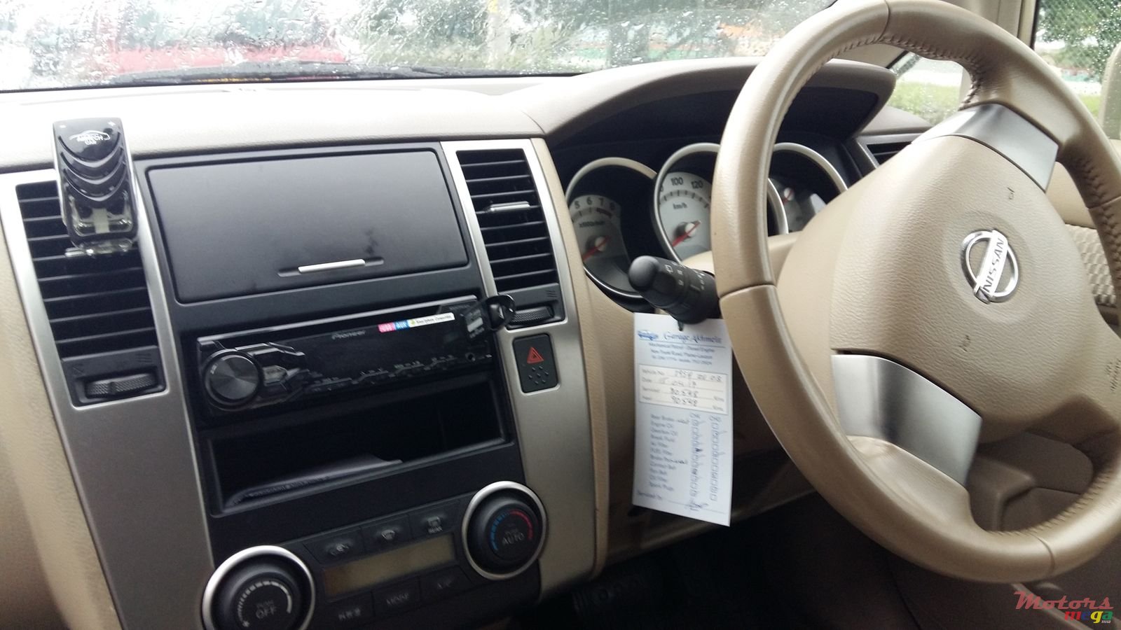 2008' Nissan Tiida photo #4