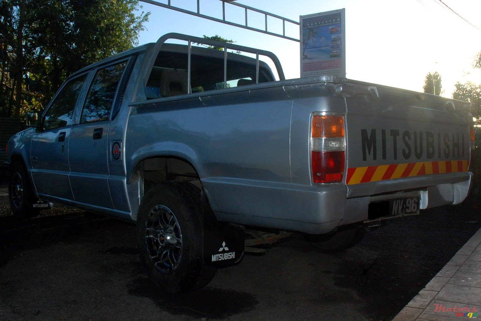 1996' Mitsubishi L 200 photo #1
