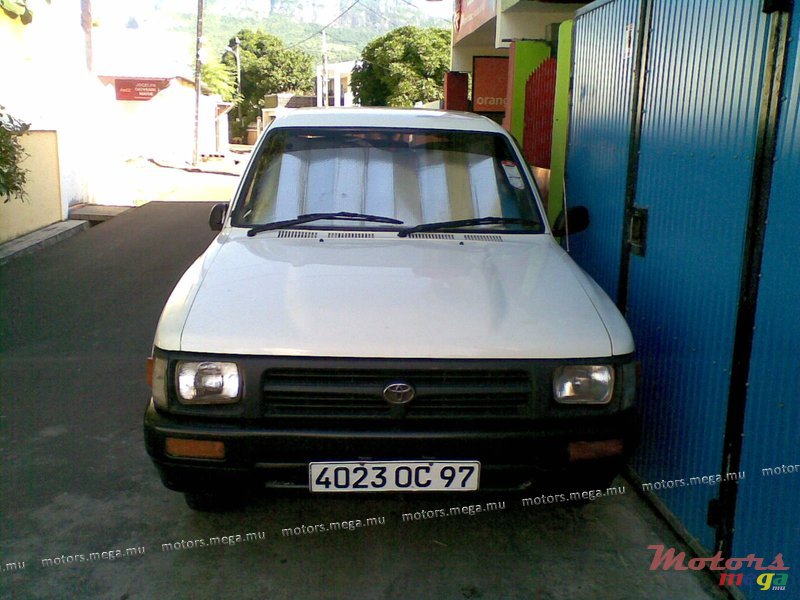 1997' Toyota DOUBLE CAB  4/2  photo #3