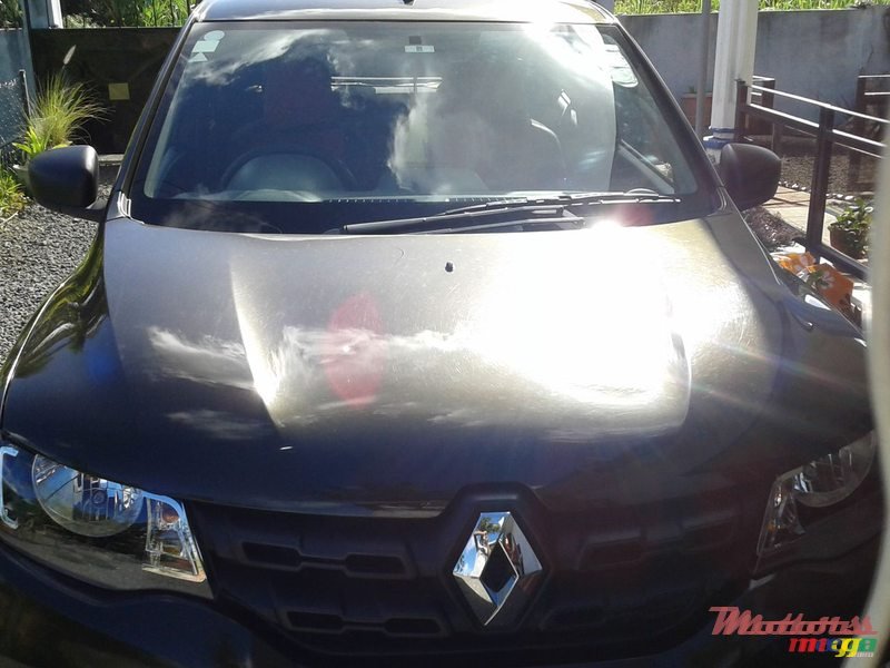 2016' Renault photo #2