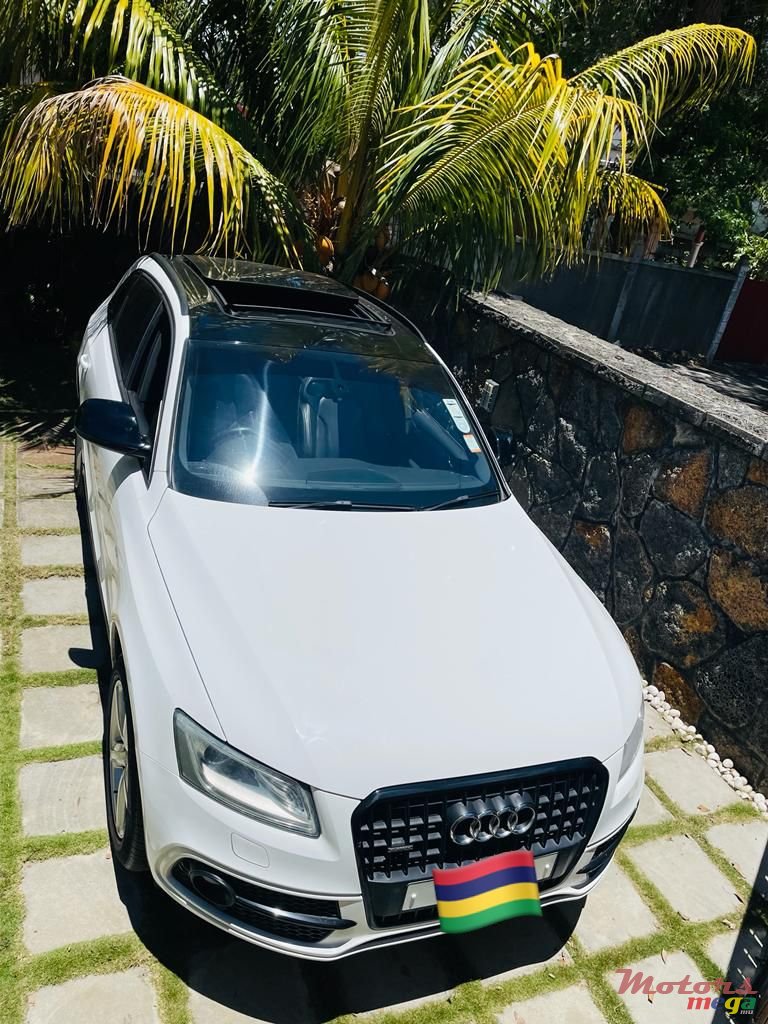 2014' Audi Q5 S Line TFSI photo #2