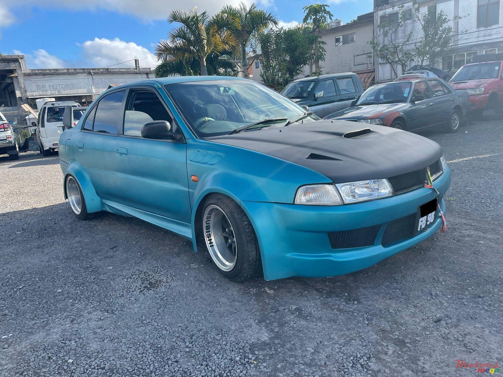1998' Mitsubishi Lancer photo #1