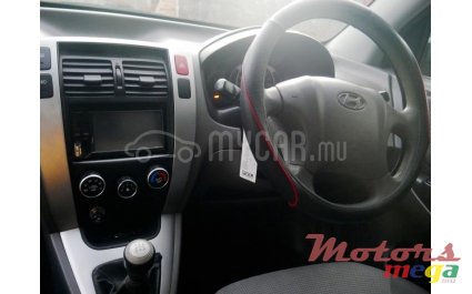 2008' Hyundai Tucson photo #1