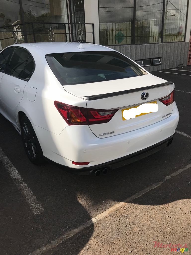 2012' Lexus GS 450h photo #6