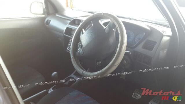 1997' Daihatsu photo #3