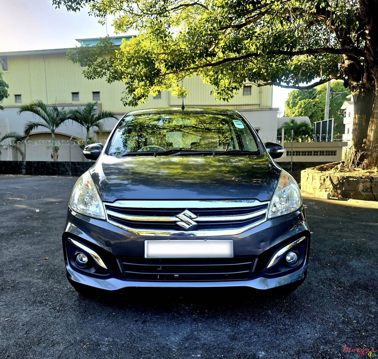 2018' Suzuki Ertiga photo #1