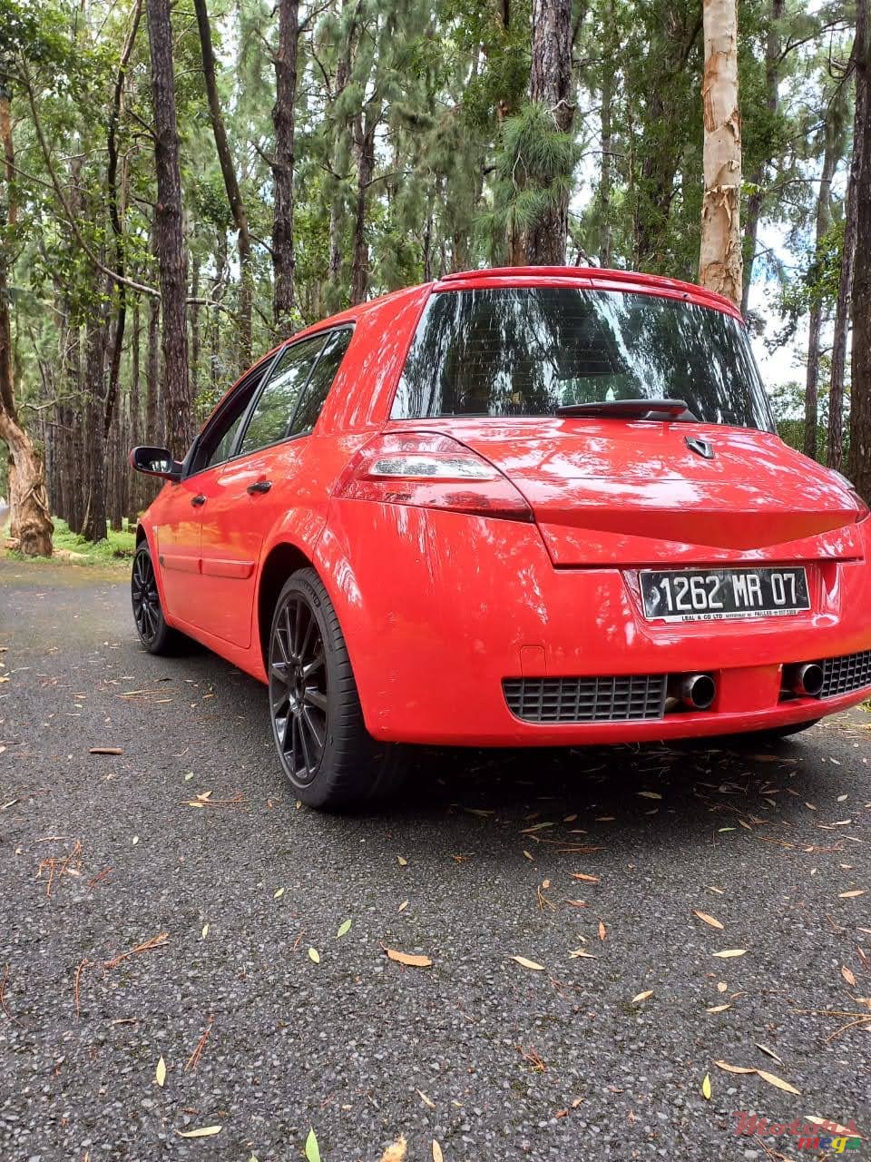 2007' Renault Megane RS Megane 2 photo #3