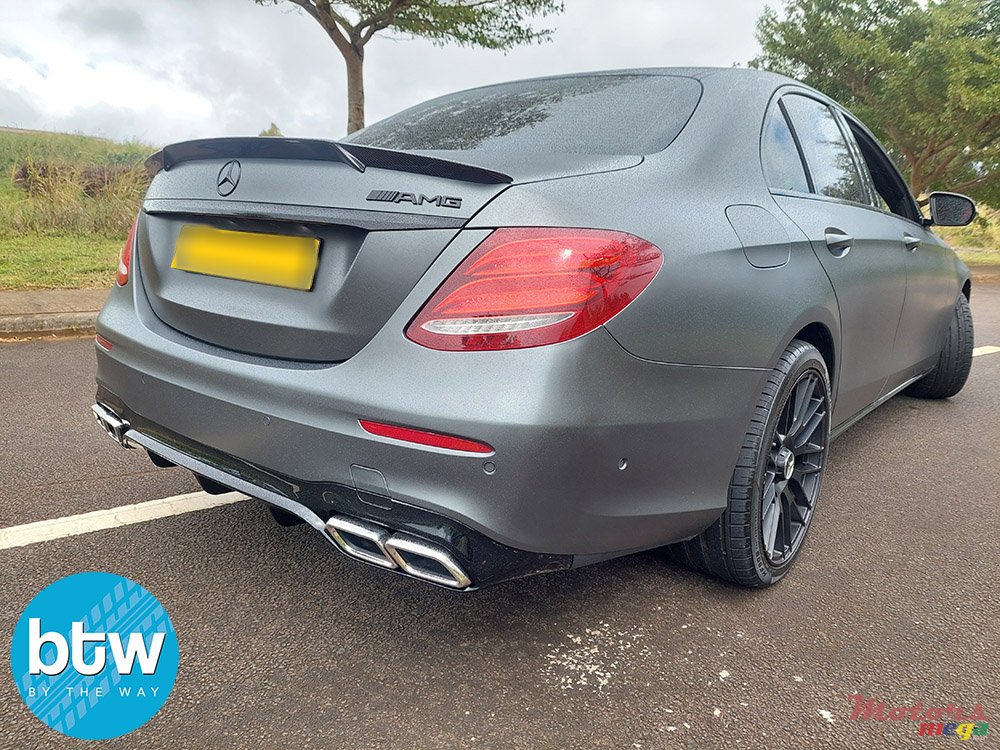 2017' Mercedes-Benz E 220 photo #3