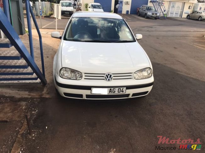 2004' Volkswagen Golf mk4 photo #5