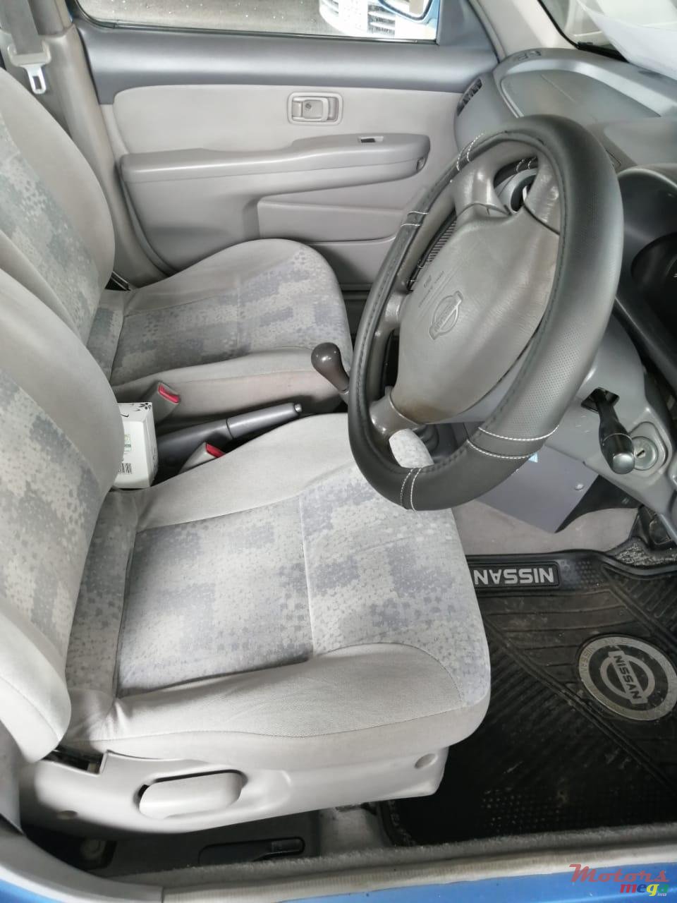 2000' Nissan March photo #4