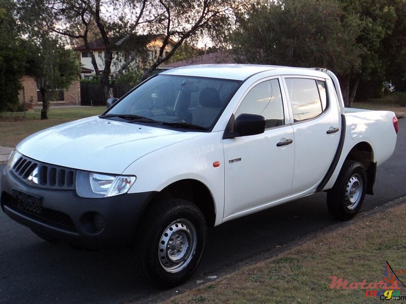 2008' Mitsubishi L 200 origin photo #1