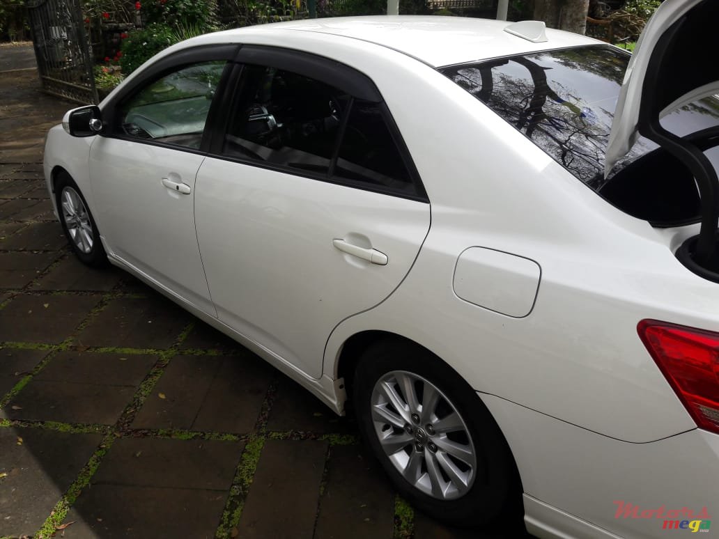 2010' Toyota Aurion ALLION photo #4