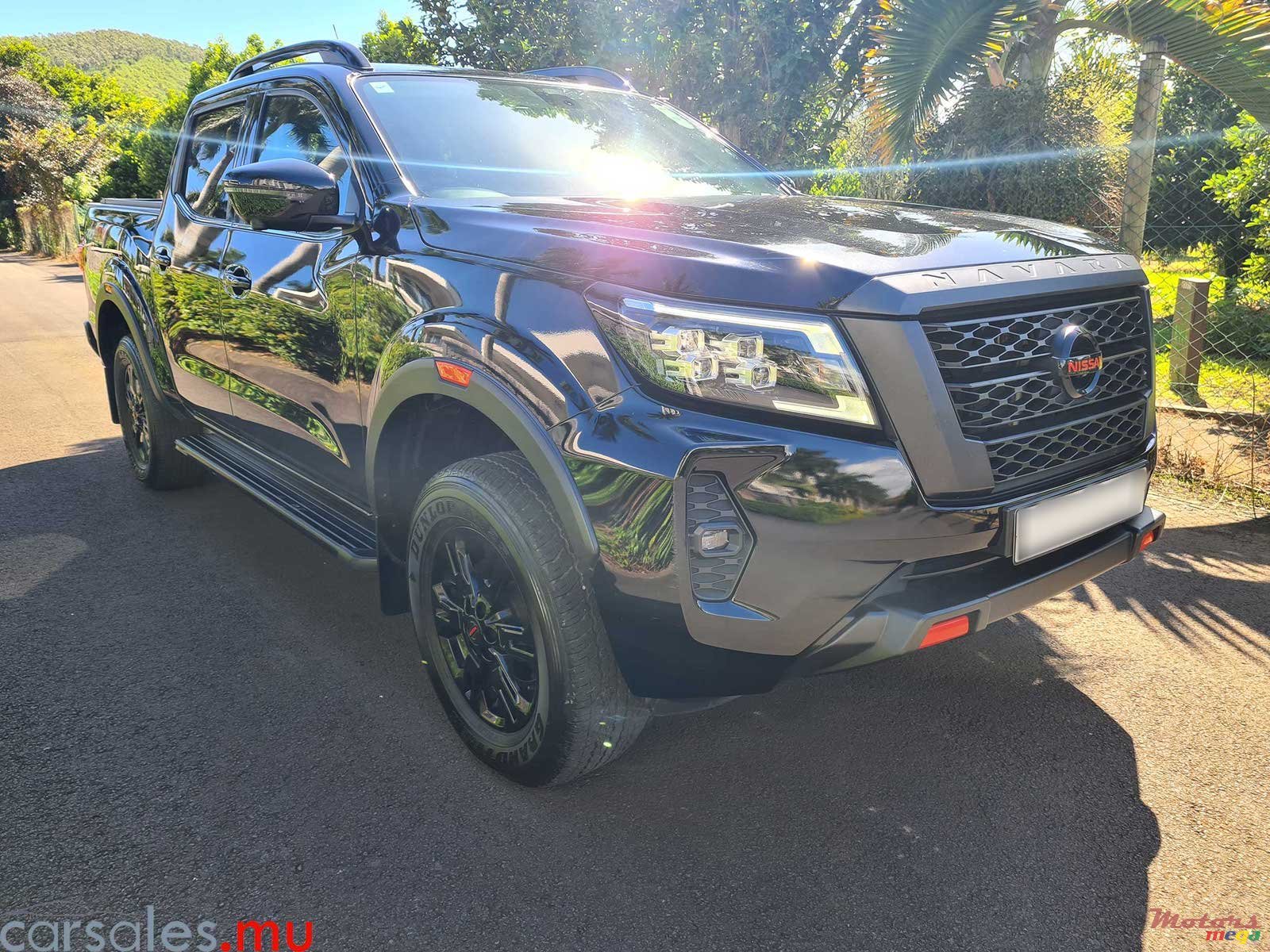 2022' Nissan Navara Pro 4X 2.5 photo #1