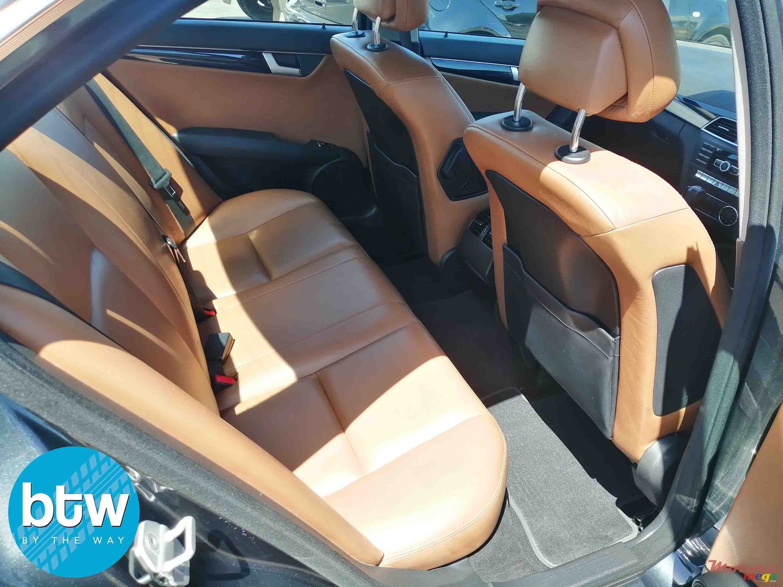 2013' Mercedes-Benz C-Class 180 photo #4