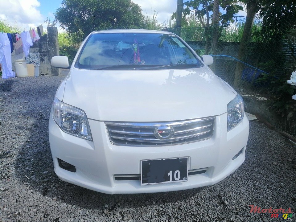 2010' Toyota Axio photo #4