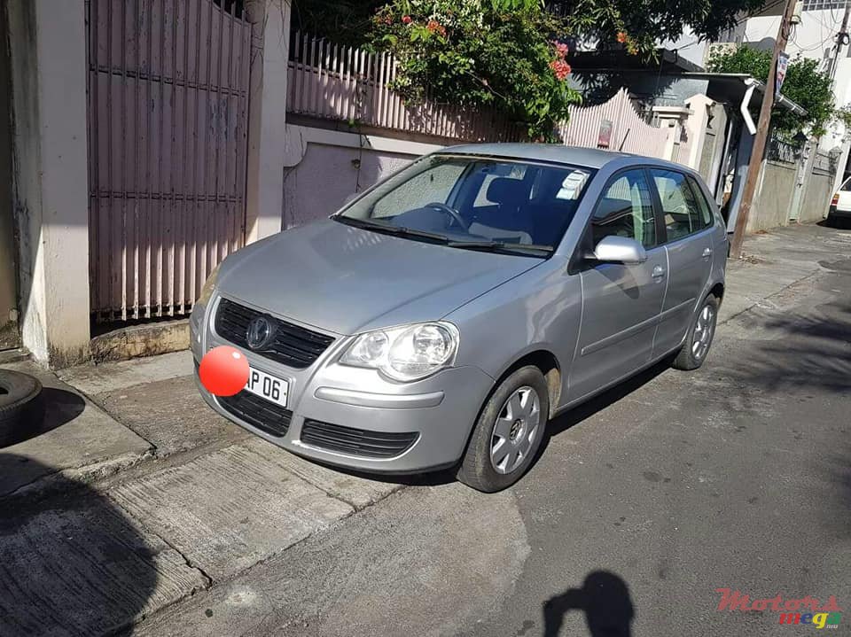 2006' Volkswagen Polo 9n6 photo #1