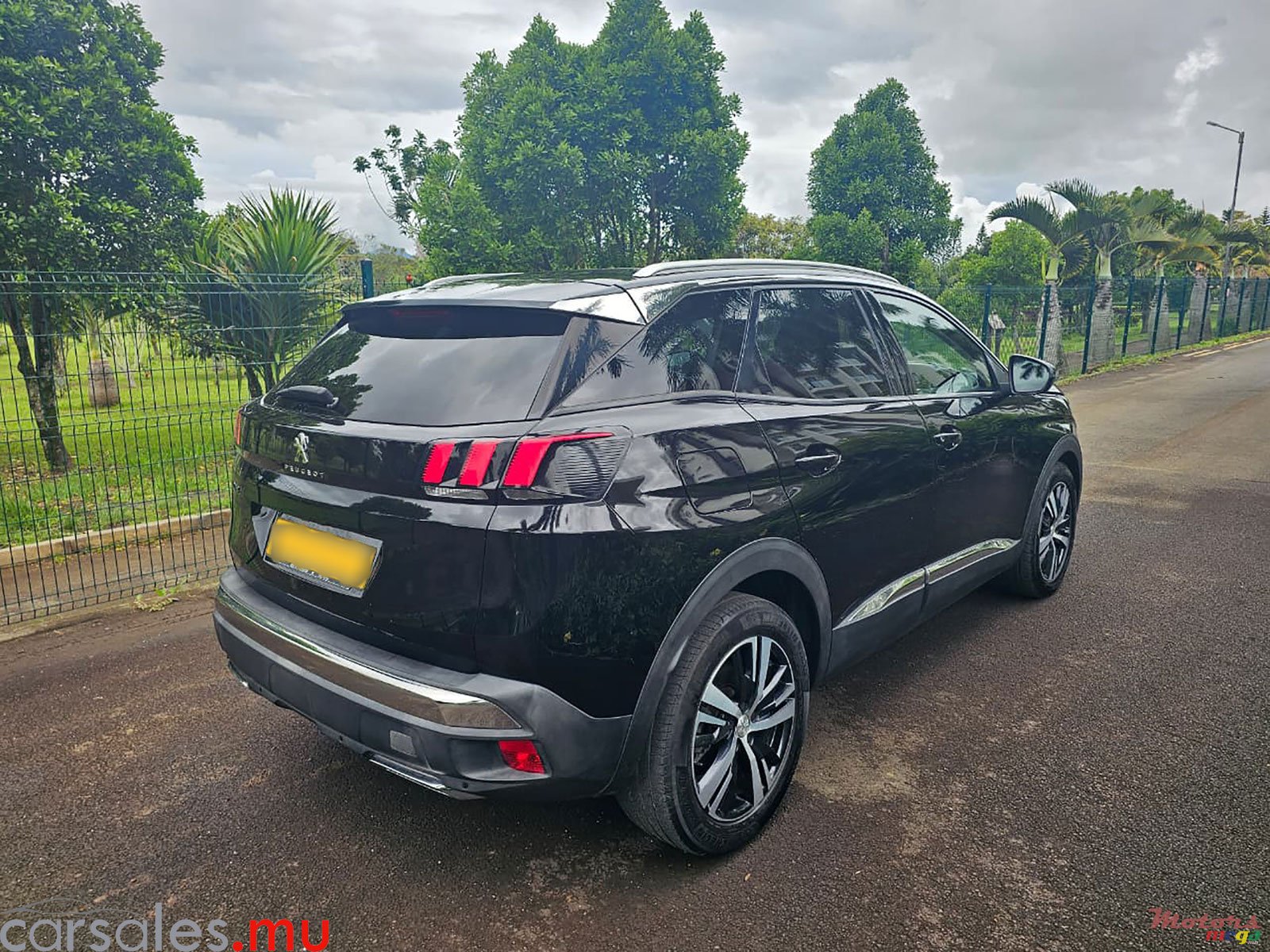 2020' Peugeot 3008 Allure 1.2T photo #4
