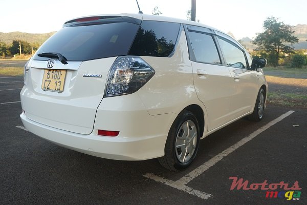 2013' Honda Fit photo #2