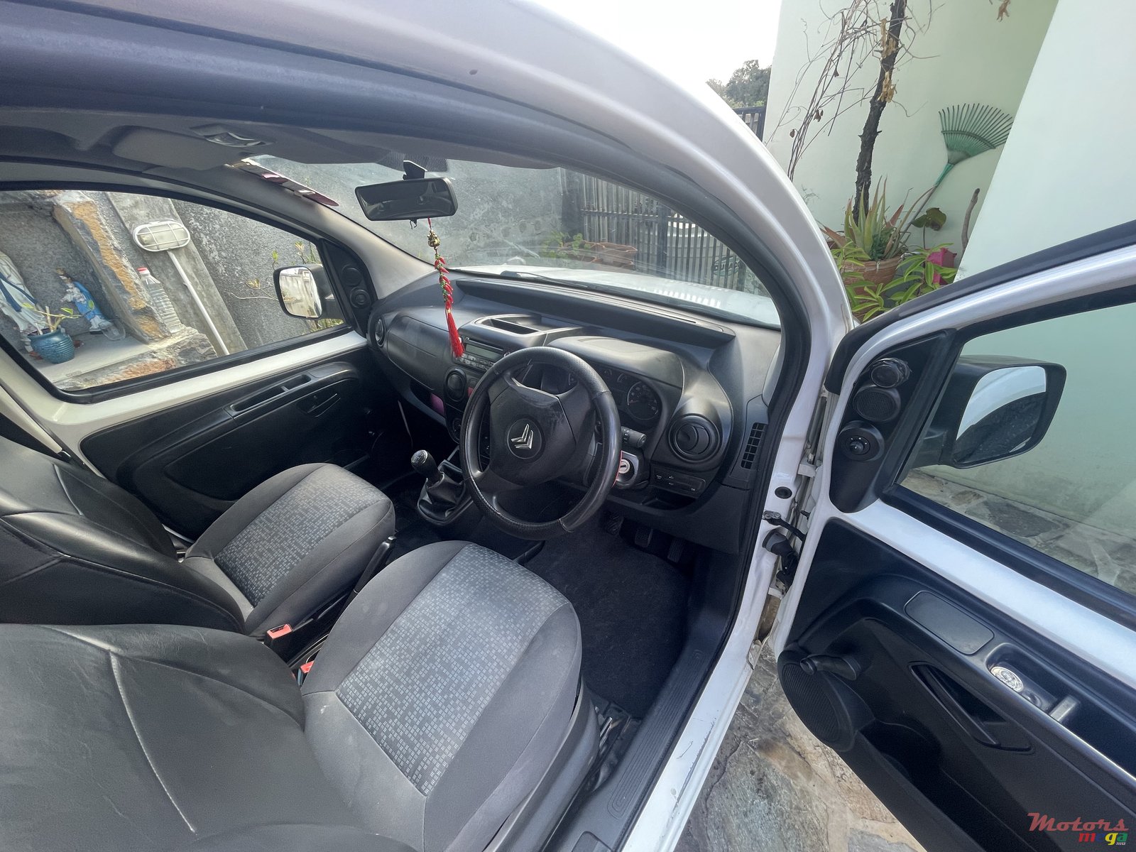 2015' Citroen Nemo photo #5