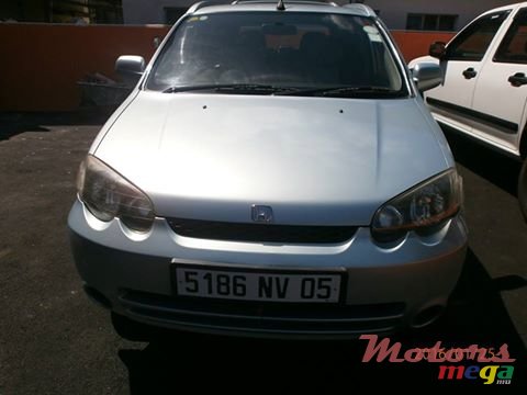 2005' Honda HR-V photo #1