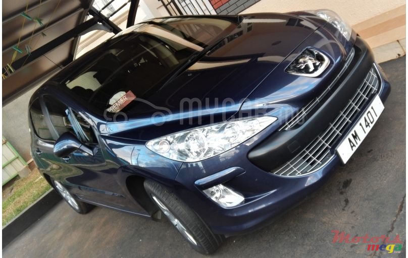 2008' Peugeot 308 photo #1